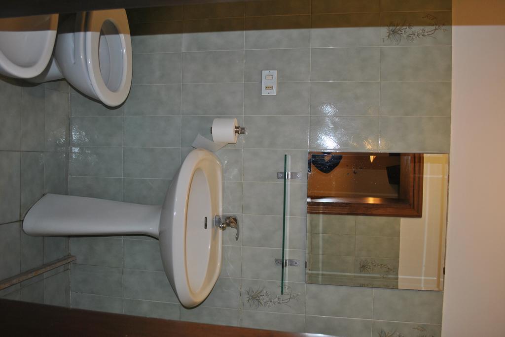 Il Gatto E La Volpe Hotel Gambassi Terme Habitación foto