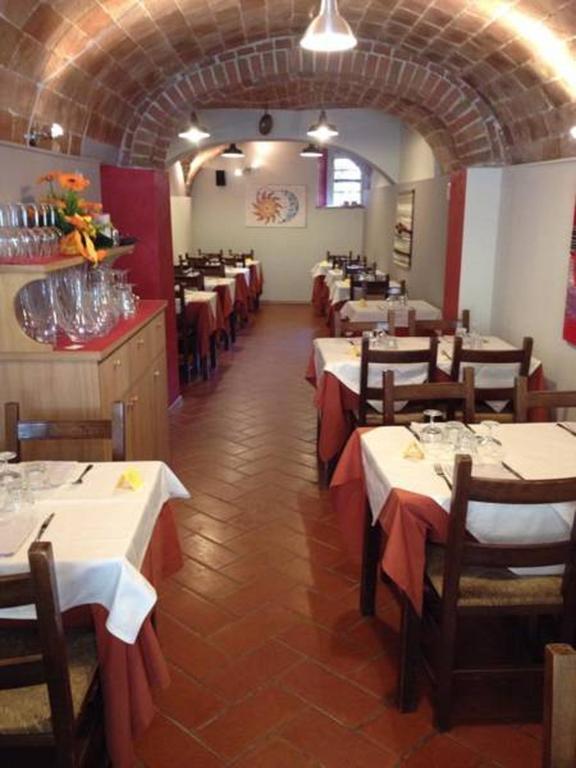 Il Gatto E La Volpe Hotel Gambassi Terme Habitación foto